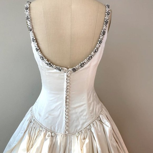Lazaro Satin Bridal Gown & Tiara Embellished with Swarovski crystals - Picture 9 of 13